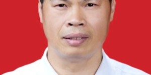 当代文学艺术家——郑慕龙