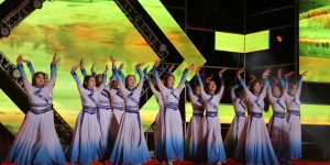 毕业季：河北科技学院举行欢送2022届毕业生文艺晚会