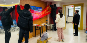 东南大学“邻别急”团队在社区开展急救知识宣讲