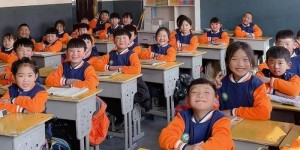 塑料变校服，春雨润新生——好润环保启动“春雨新生”校服99公益日计划