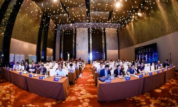 大咖云聚，学术碰撞：再创眼鼻整形技术新高度！